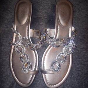 Vince Camuto Beautiful Sandals size 11